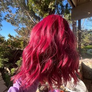 Vibrant Pink Women's Hair Wig